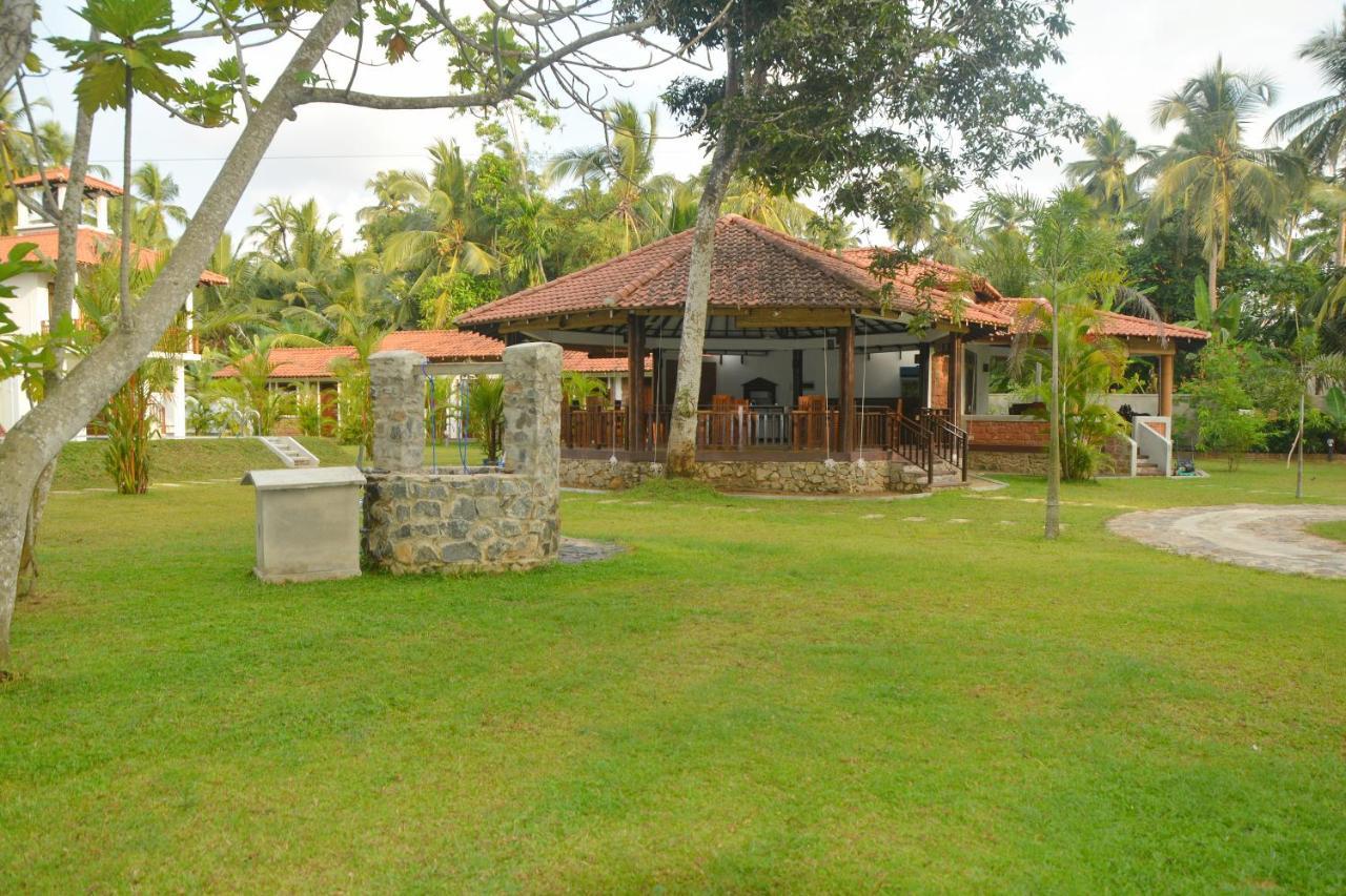 Nature Paradise Villa Balapitiya Buitenkant foto
